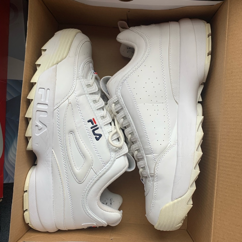 Fila Disruptor
